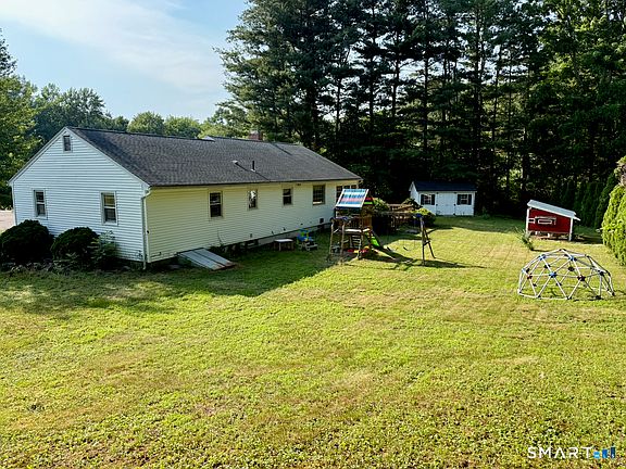 4th image of 166 Stevens Lane