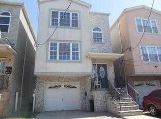 228 Geneva St, Elizabeth, NJ 07206