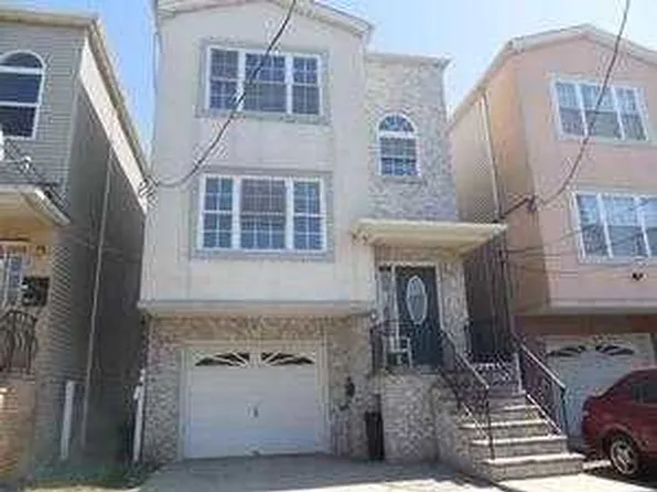228 Geneva St, Elizabeth, NJ 07206