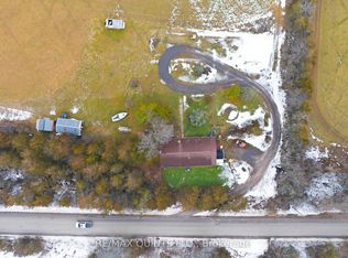 1809 Victoria Rd, Prince Edward County, ON K0K1L0