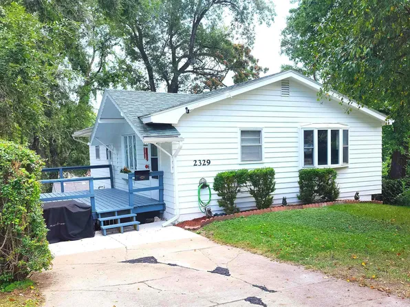 2329 N 67th St, Omaha, NE 68104