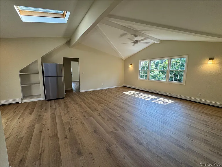 1 Towne Ct — Photo 12
