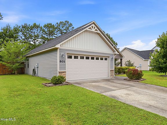 2nd image of 801 Ashley Meadow Lane
