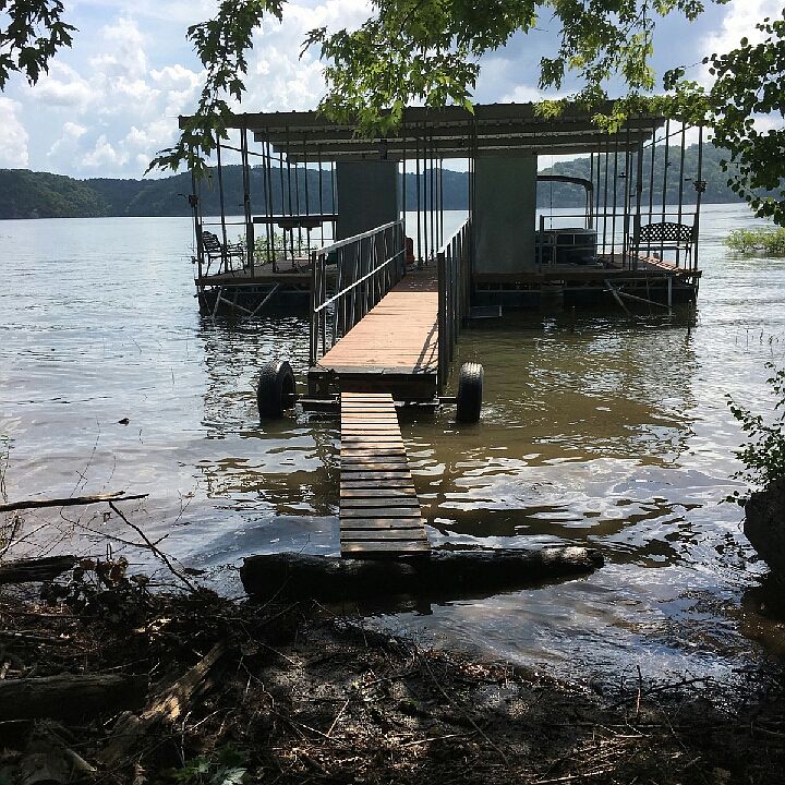 1st image of 8061 N Lakeshore Dr