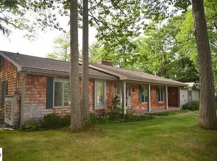 6848 W Harbor Dr, Elk Rapids, MI 49629