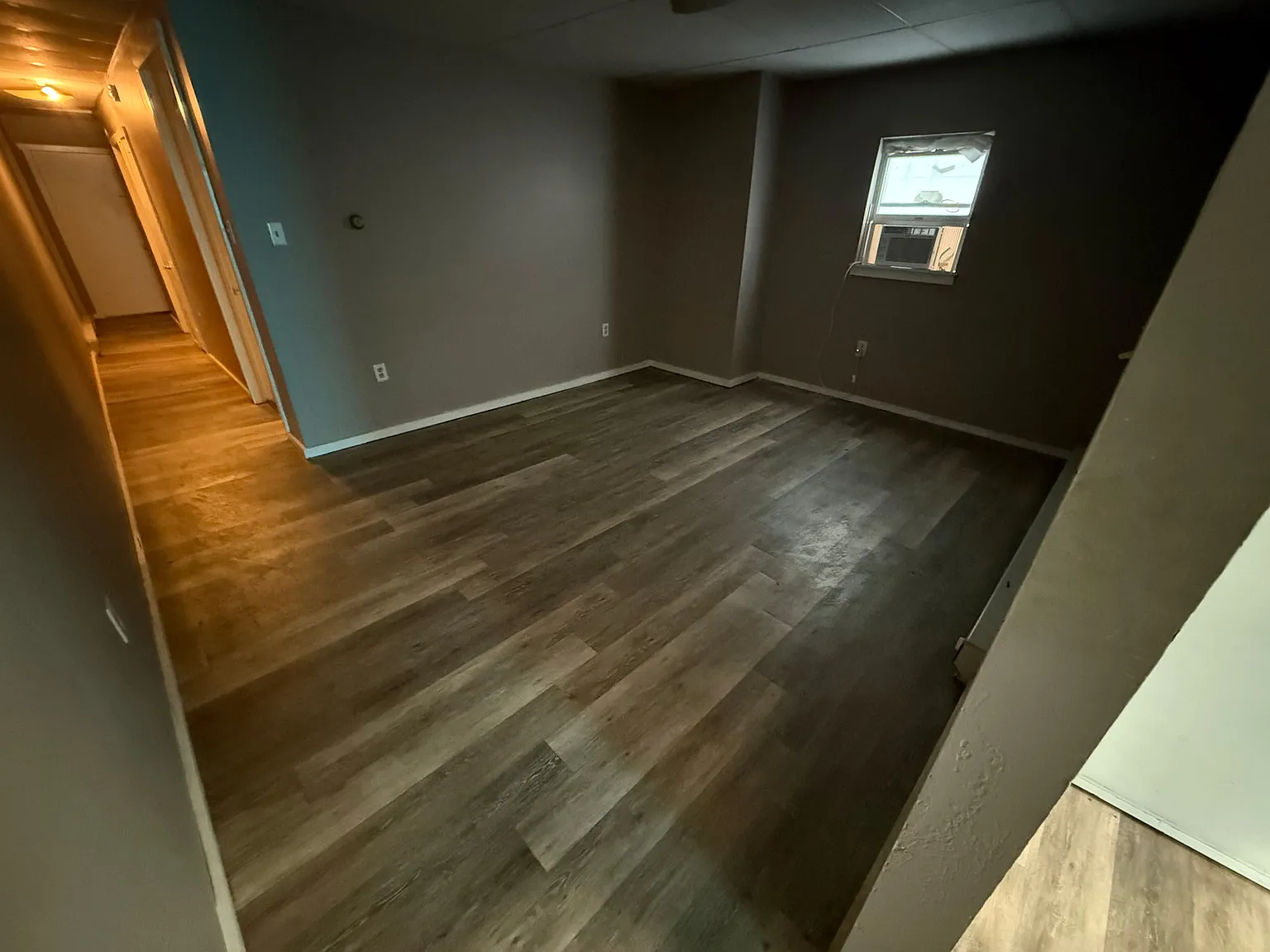 2 bed, 1200 sqft, $1,300 — Photo 4