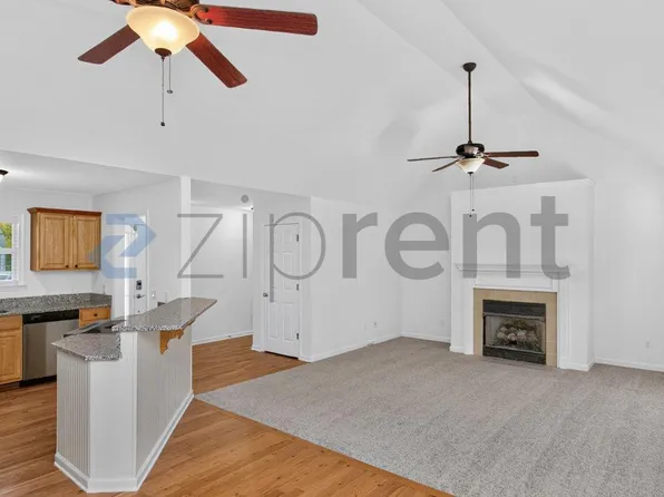 141 N Mount Sinai Rd, Dickson, TN 37055
