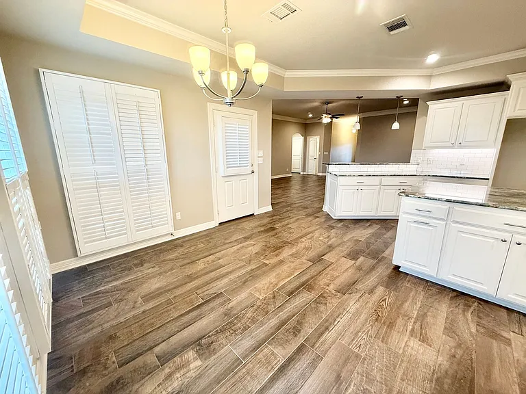 7326 Harpers Ridge Ln — Photo 5