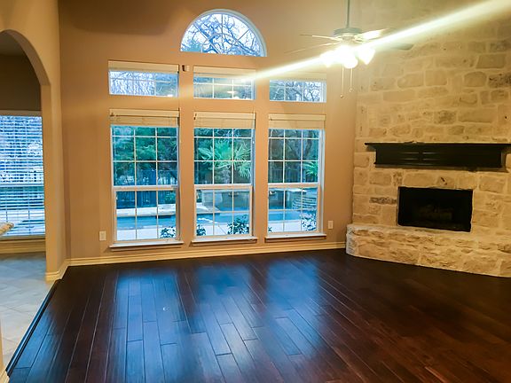 Living Room w/Rock Fireplace
