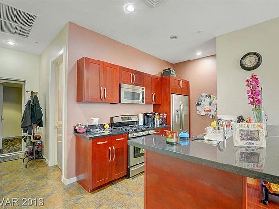 5th image of 4585 Dean Martin Dr Unit 204