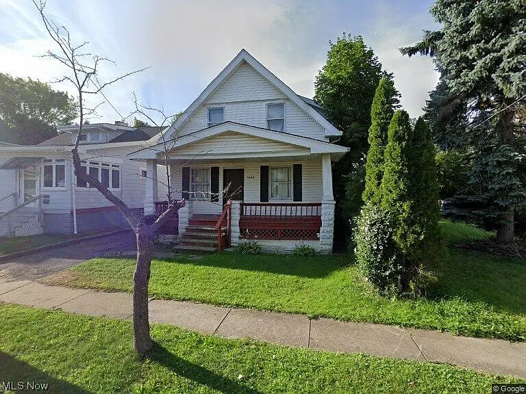 7642 New York Ave photo 1