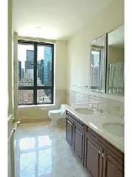 Rented by Beekman Regent Leasing 