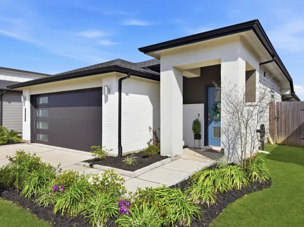 2909 Newington Ln, Houston, TX 77047