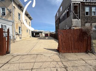 2027 E Madison St, Philadelphia, PA 19134