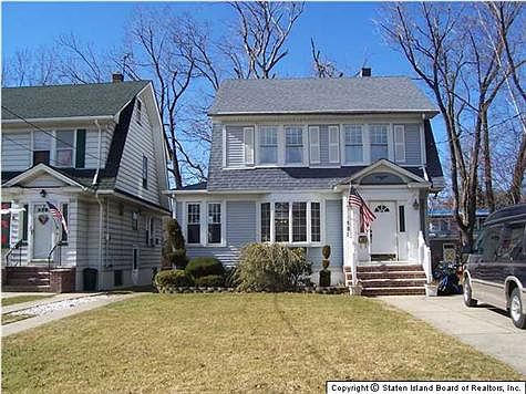 1st image of 132 Davis Ave