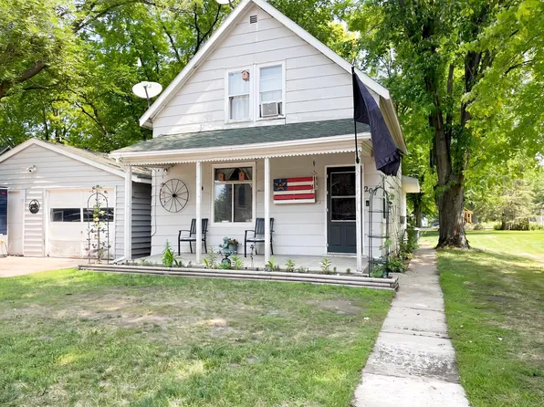 207 Clara Ave, Murdock, MN 56271