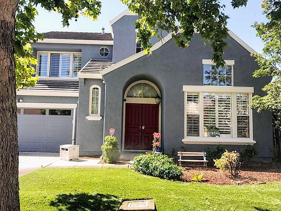 2nd image of 3106 Mattique Dr