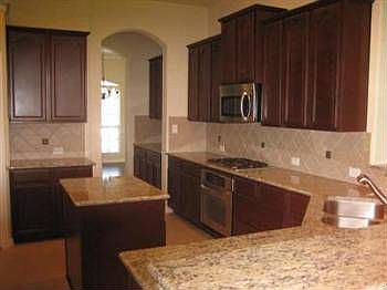 4th image of 1210 Brendam Ct