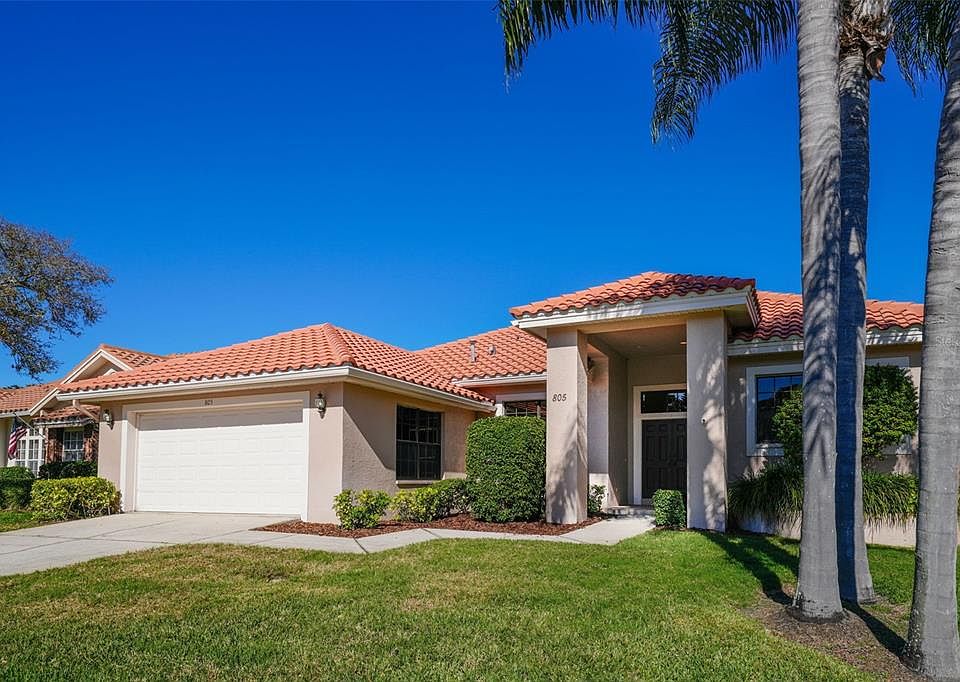 1st image of 805 LIVE OAK TERRACE NE