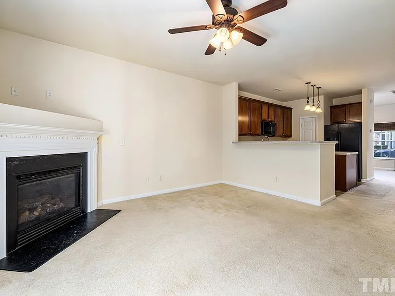 1619 Snowmass Way — Photo 8