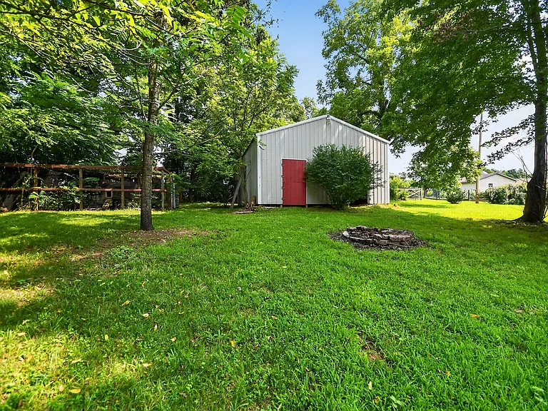 1658 Sparkleberry Dr — Photo 19