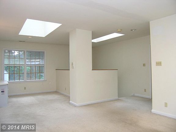 2nd image of 1705 Crawford Dr