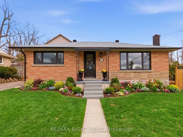 84 Brant St W, Orillia, ON L3V 3N9