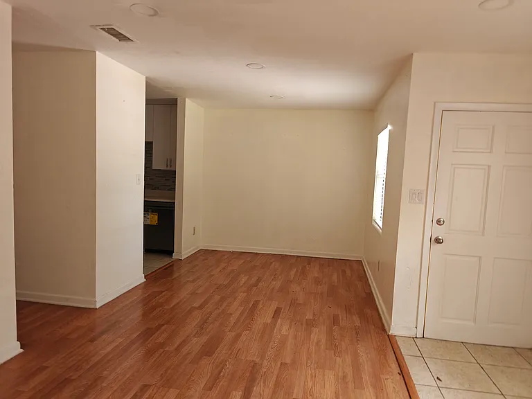 3132 NW 9th St — Photo 12