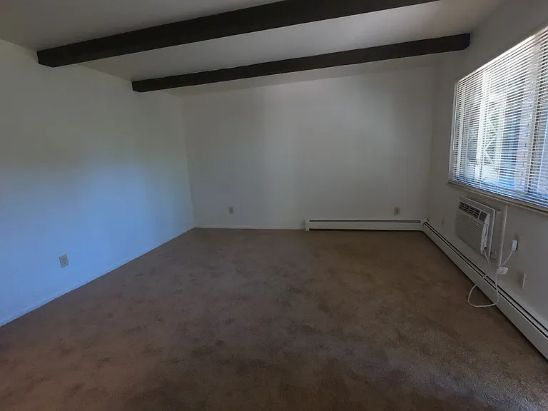 1608 Garfield Avenue — Photo 14