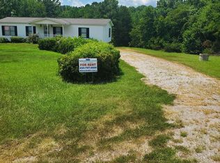 563 Golden Ln, Sutherlin, VA 24594