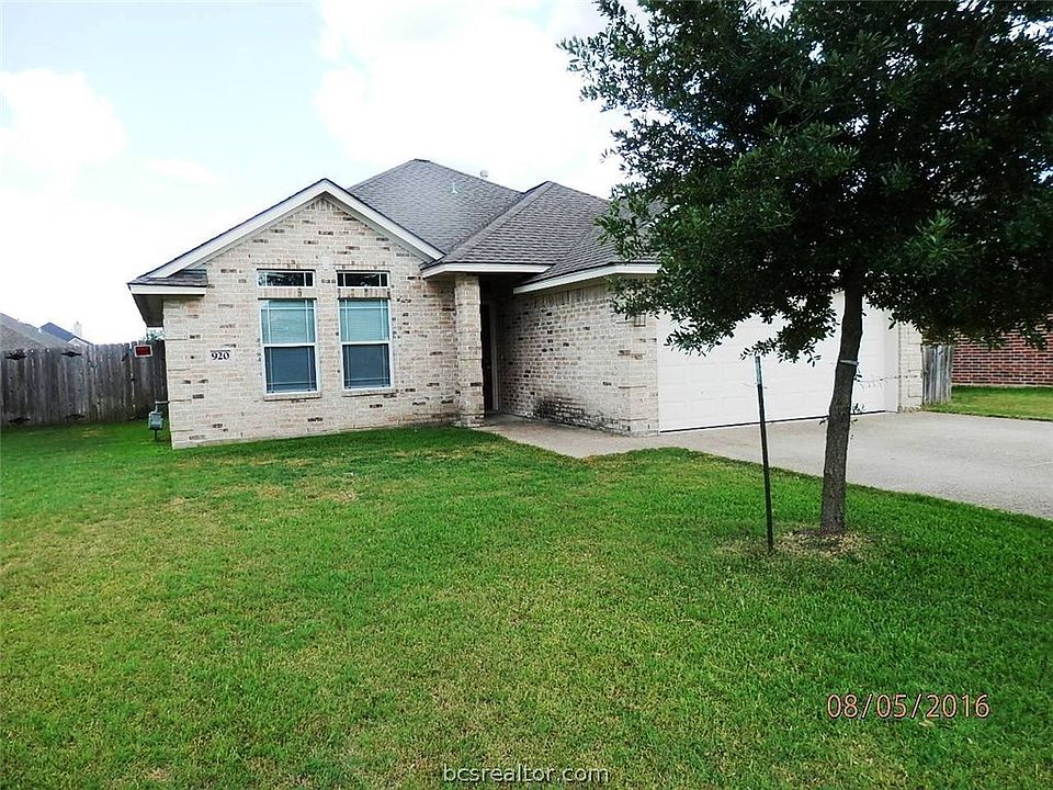 1st image of 920 Crystal Dove Ave