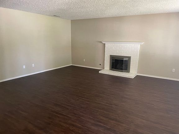 3rd image of 6969 Kirkwood Ave