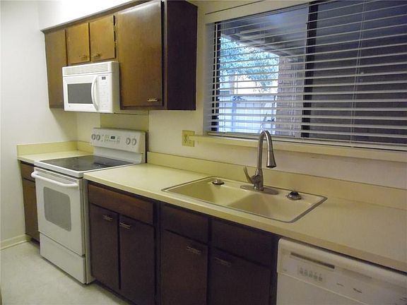 4th image of 2805 Lineville Dr APT 107