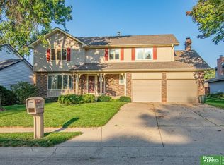 2314 S 154th Cir, Omaha, NE 68144