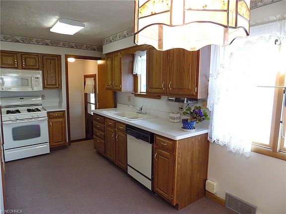 5th image of 3507 Chestnut Ct