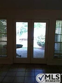 4th image of 1720 Riverbirch Holw