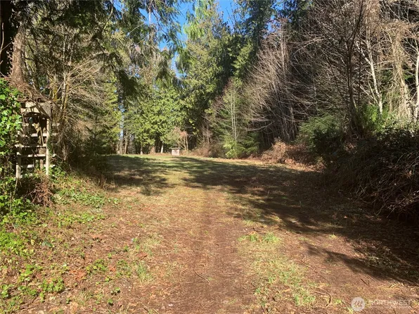 191 E Graham Road, Belfair, WA 98528