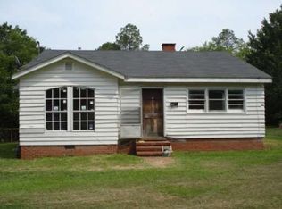202 Peachtree St, Fort Valley, GA 31030