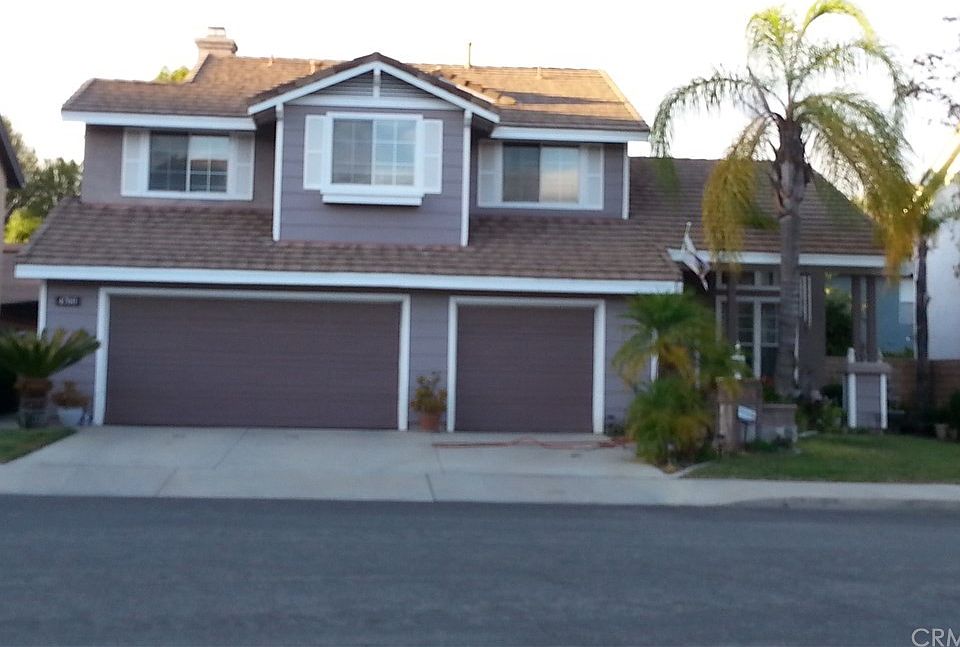 1st image of 2655 Macadamia Ct