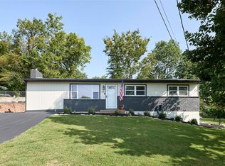 60 Patricia Pl, Fenton, MO 63026