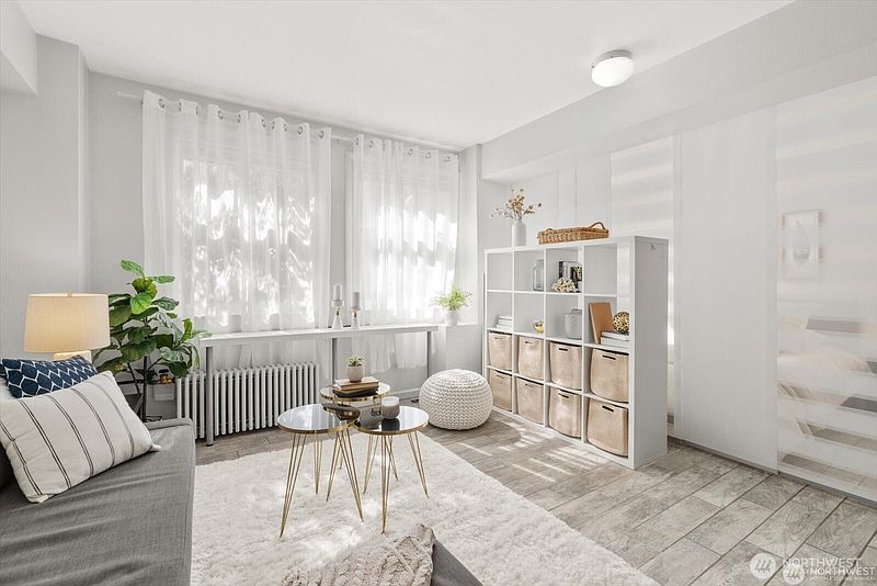 4th image of 1017 Minor Avenue #206