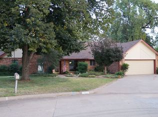 1013 Elmwood Cir, Enid, OK 73703