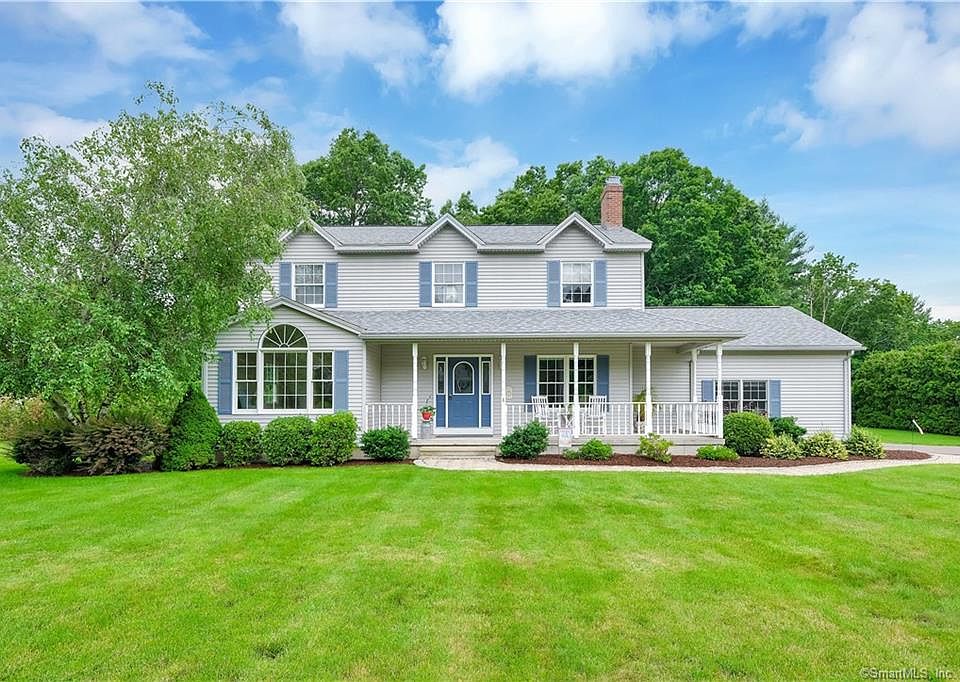 8 Strawberry Ln, Enfield, CT 06082 Zillow