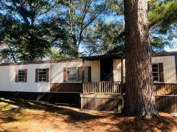 727 Romie Hill Ave, Shannon, MS 38868