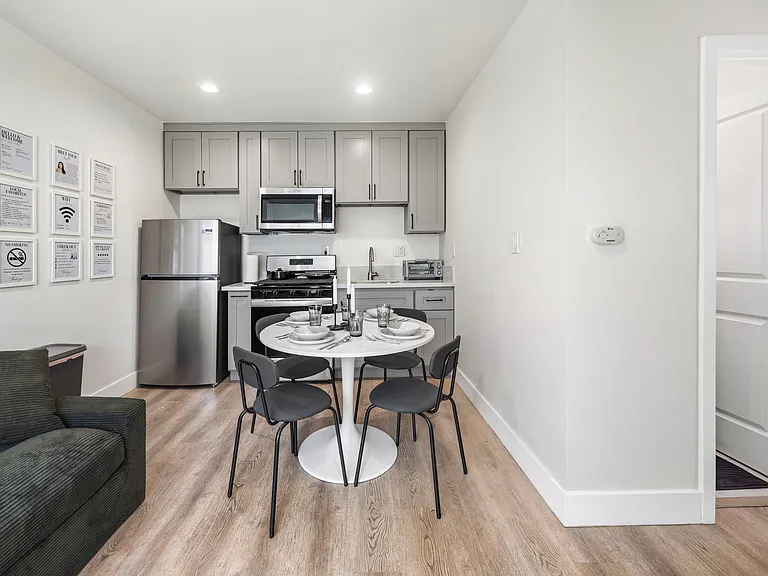 10041 Crosby Ave #A — Photo 20