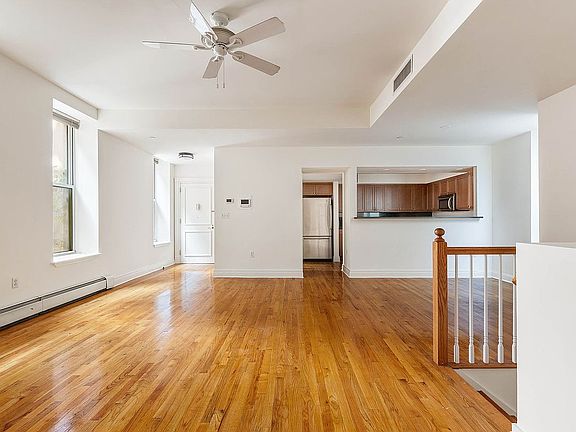 4th image of 316 W 116th St APT 1D