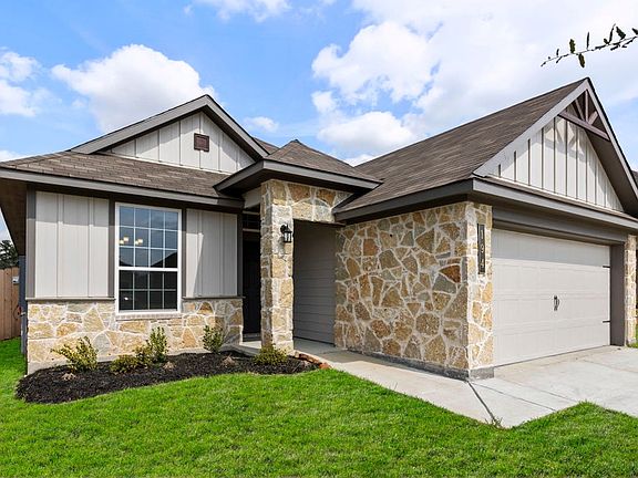 2nd image of 194 Emery Oak Way