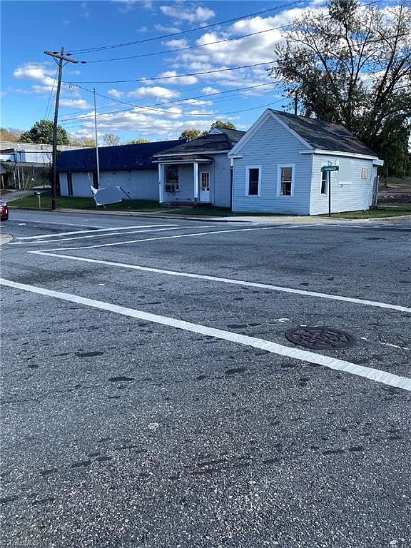 103 W Harrison St, Reidsville, NC 27320 MLS 1129555 Zillow