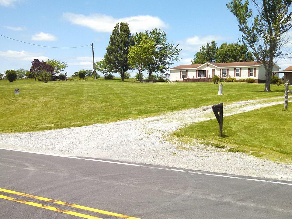 1st image of 647 State Highway 146 E