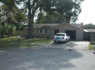 8913 90th Way N, Seminole, FL 33777